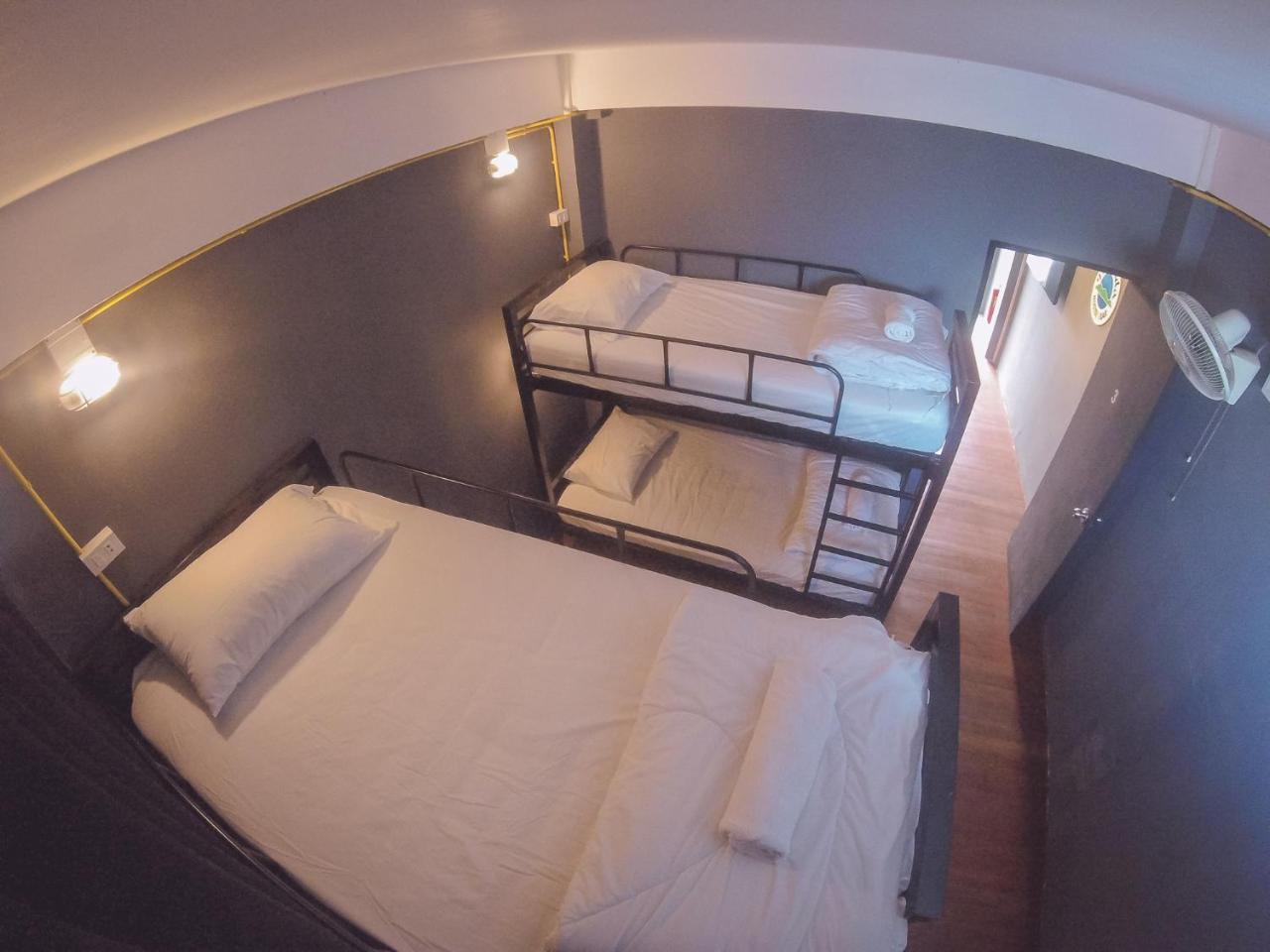 Bts Khaosan Hostel Бангкок Экстерьер фото